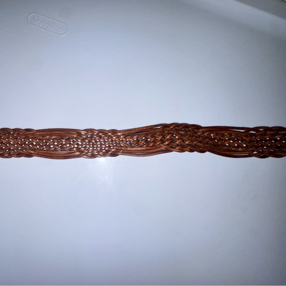 Eddie Bauer Brown Woven Leather Belt with Brass-Tone Round Buckle - Picture 5 of 7